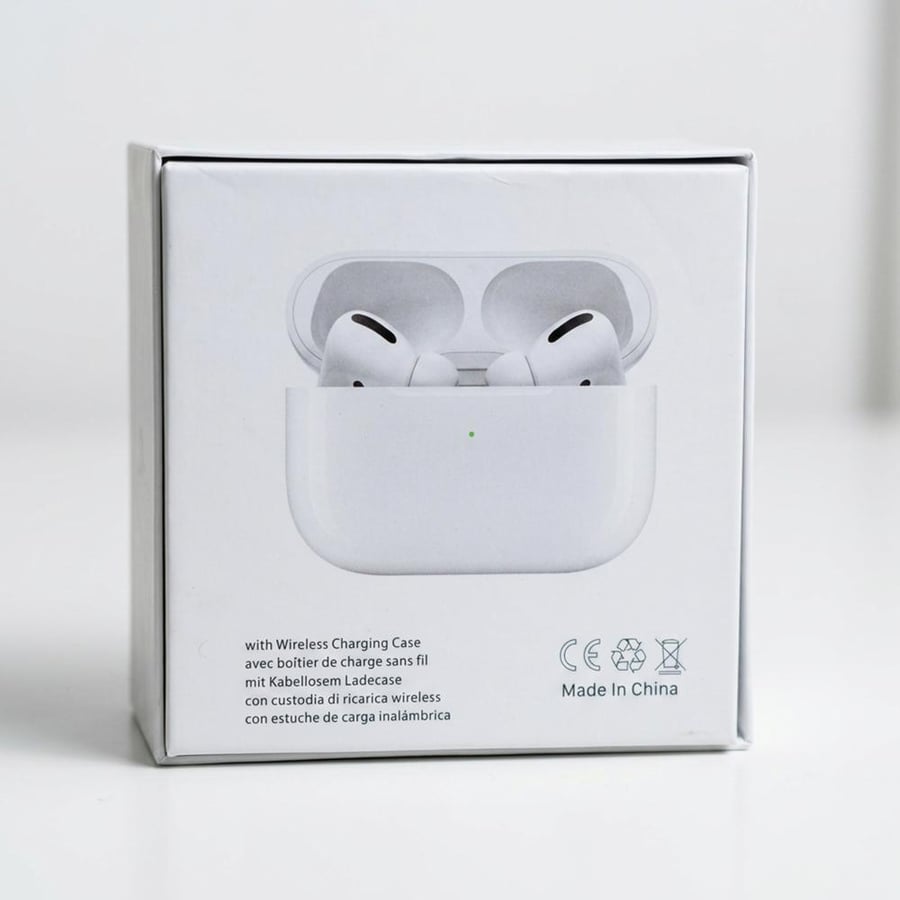 سماعة AirPods