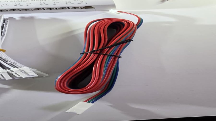 ترنس درج ابيض