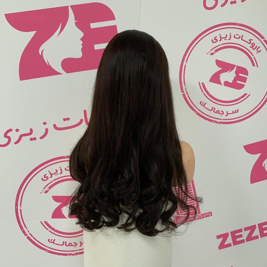 باروكه انجل شعر طبيعى طول 24 انش كثافه 250 لون بنى غامق فروه حرير جذور اماميه