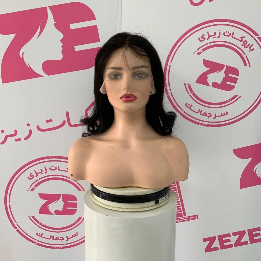 باروكه شعر طبيعى طول 18 أنش كثافه 250اسود طبيعى جذور اماميه فروه دانتيل