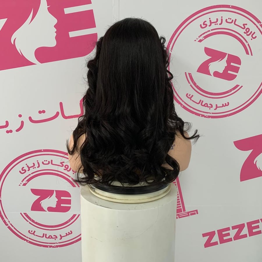 باروكه شعر طبيعى طول18 أنش كثافه 250 قصه مدرجه اسود طبيعى جذور اماميه فروه دانتيل