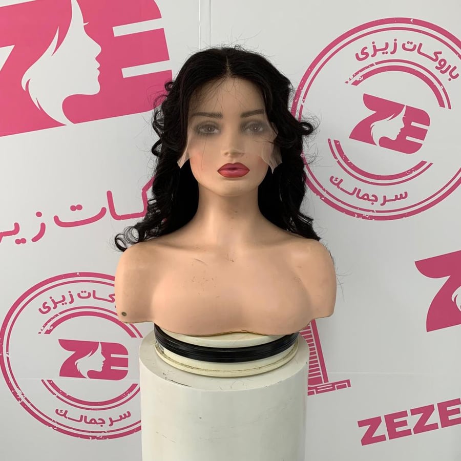 باروكه شعر طبيعى طول18 أنش كثافه 250 قصه مدرجه اسود طبيعى جذور اماميه فروه دانتيل