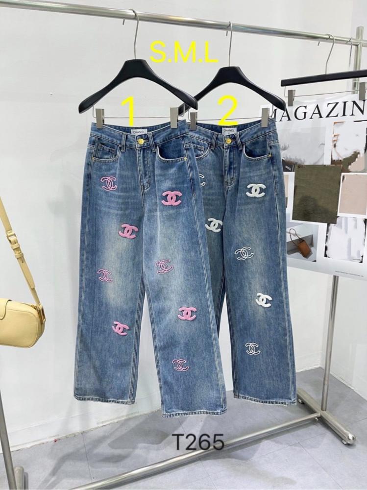بنطال نسائي ماركة Chanel
