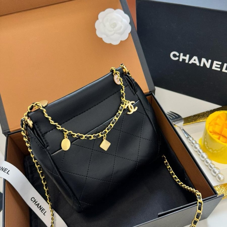 شنطة نسائية ماركة ‏Chanel