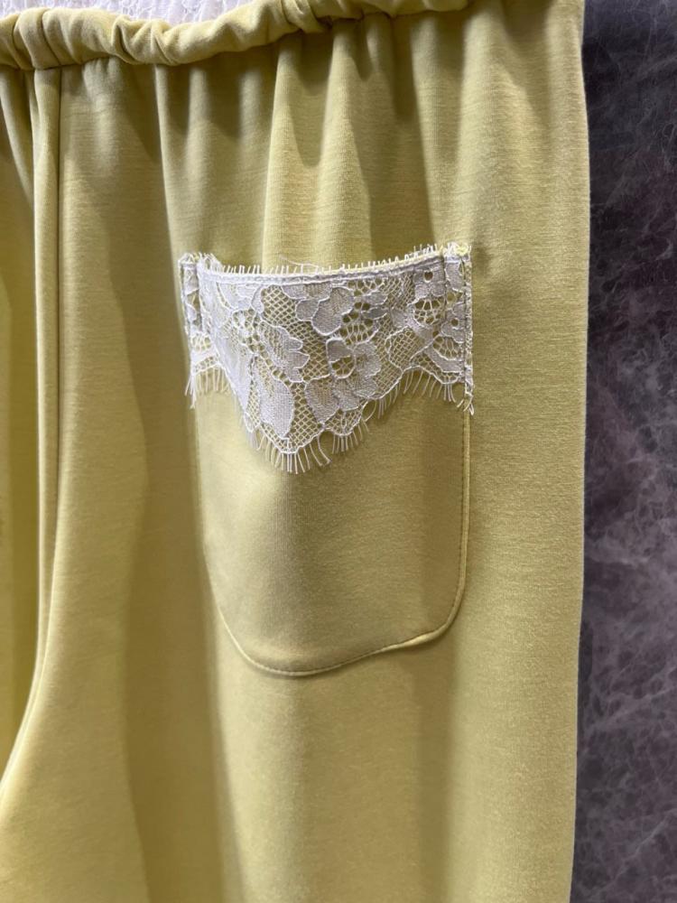 بنطال نسائي ماركة Chanel