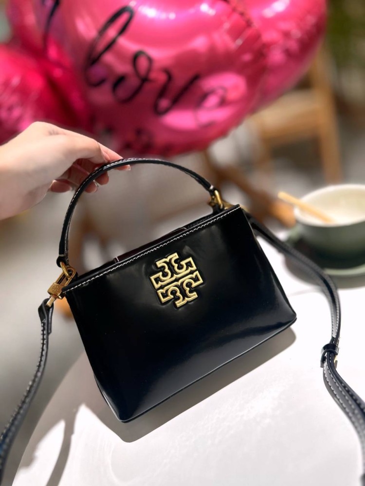شنطة نسائية ماركة Tory burch