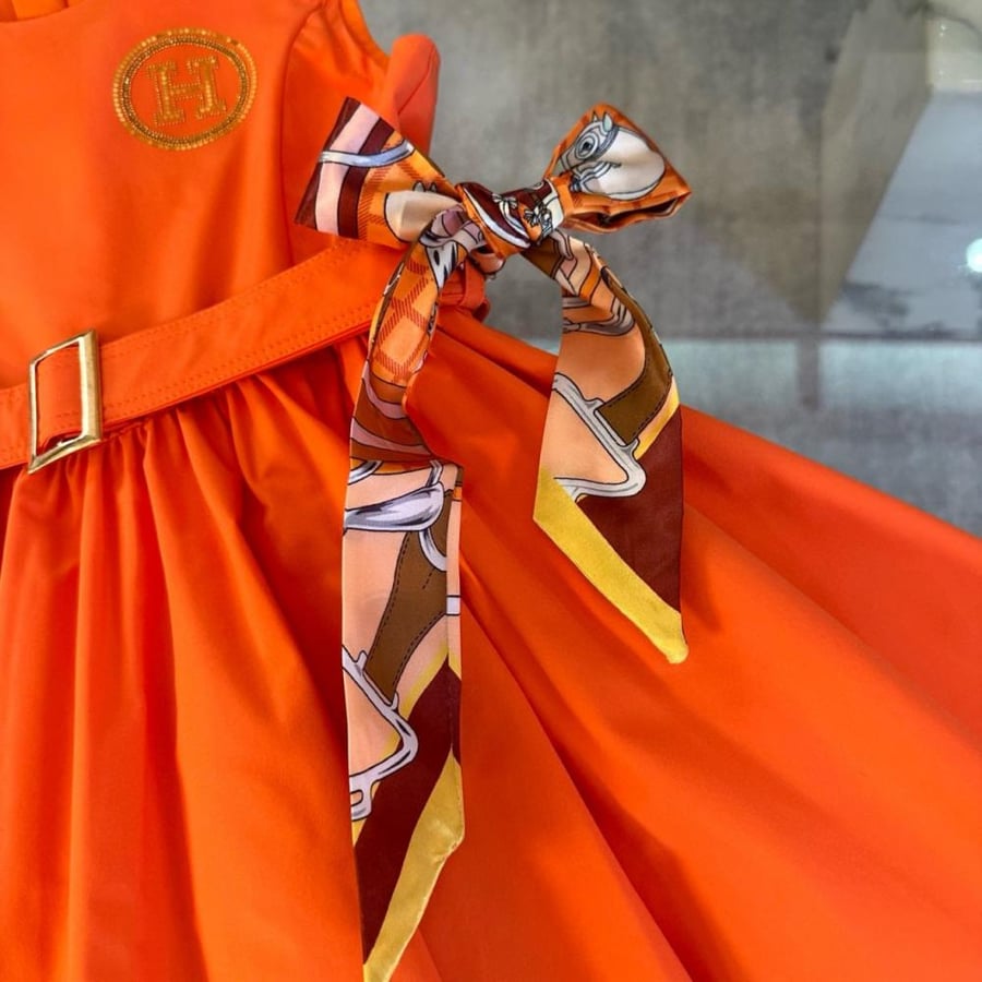 فساتين اطفال ماركة ‏Hermès & Gucci & Burberry