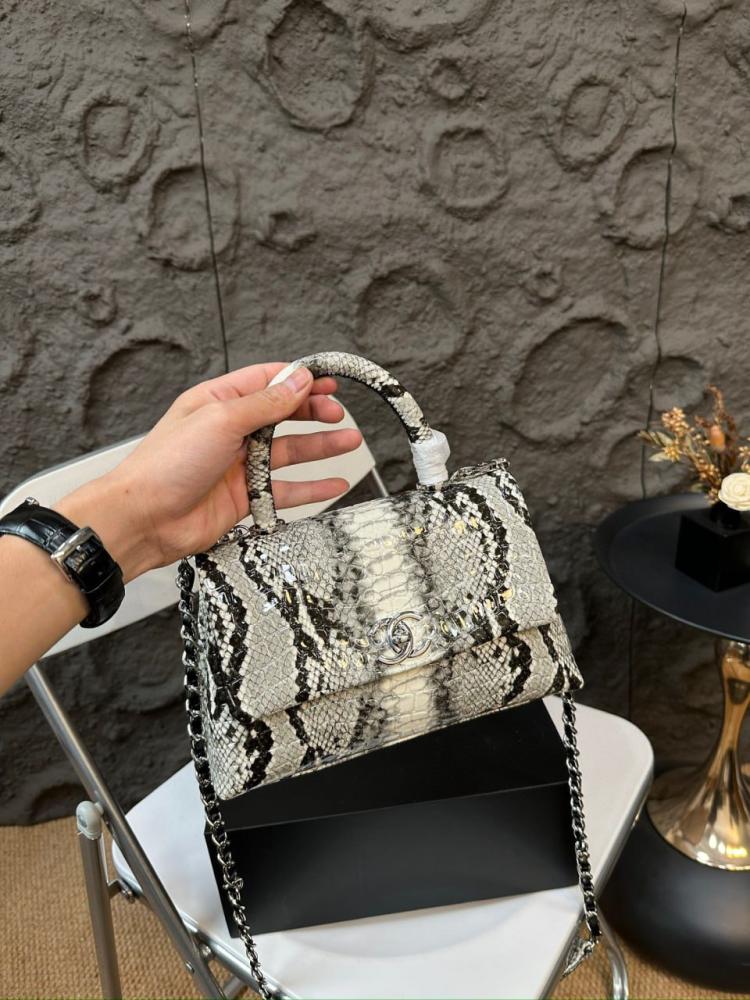 شنطة نسائية ماركة ‏Chanel