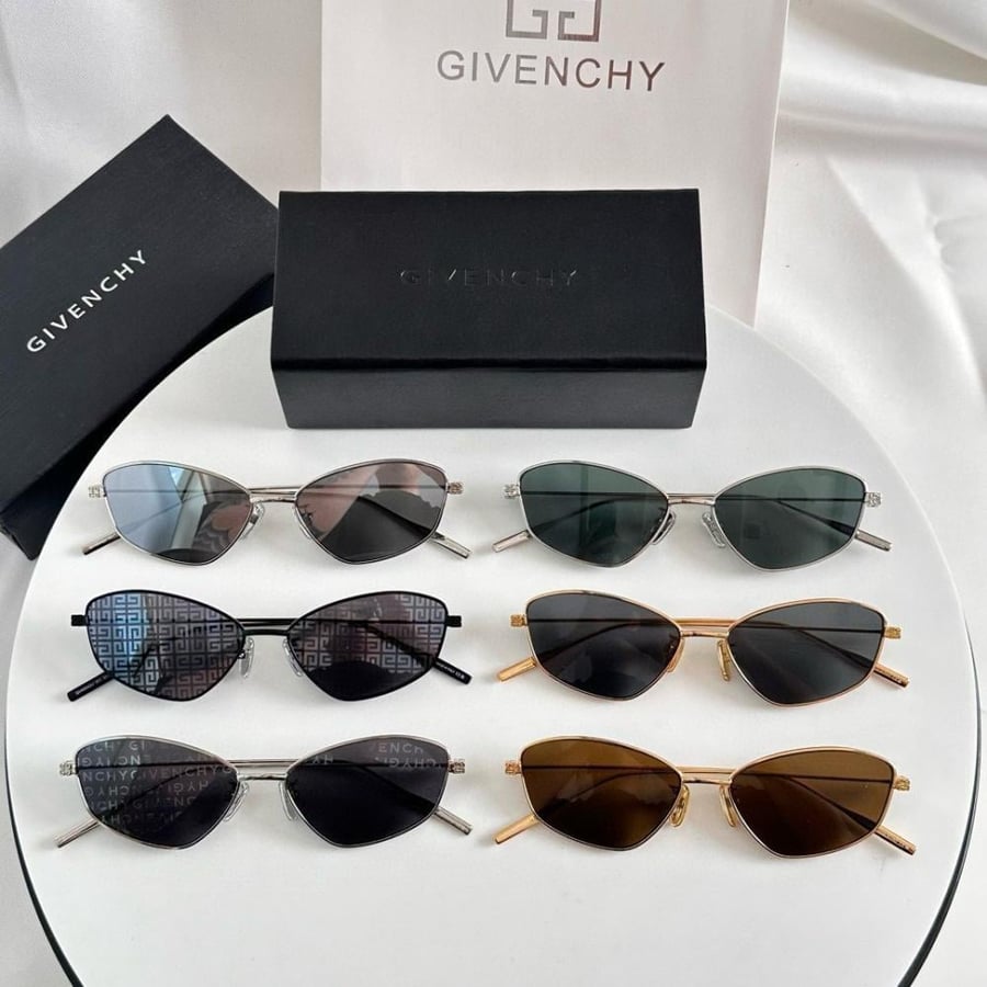 نظاره ماركة ‏Givenchy