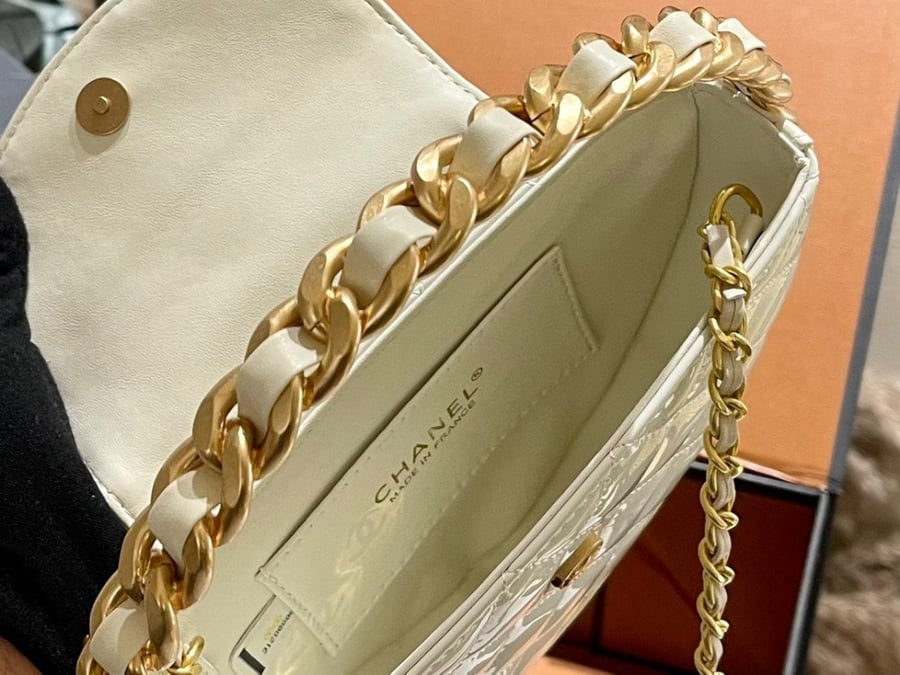 شنطة نسائية ماركة Chanel