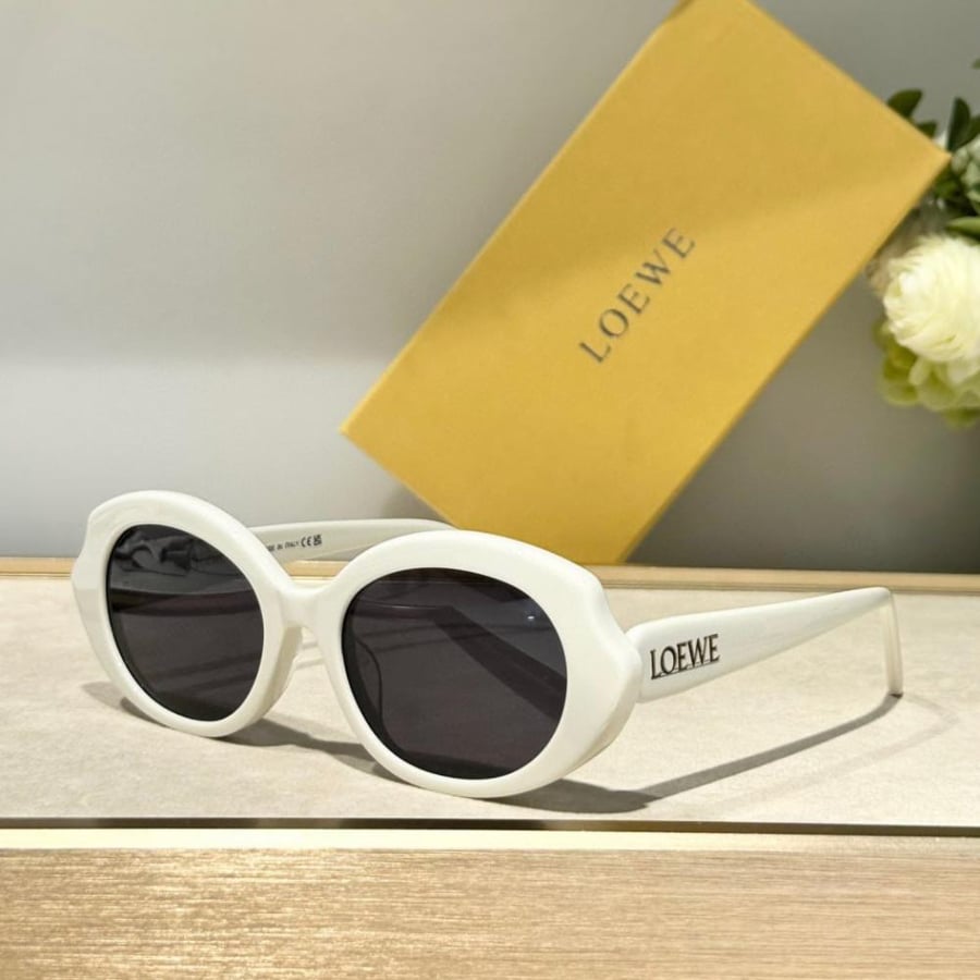 نظاره ماركة ‏Loewe