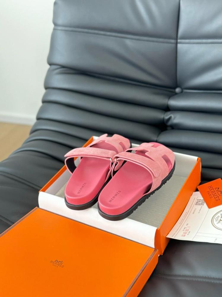 حذاء نسائي ماركة Hermès