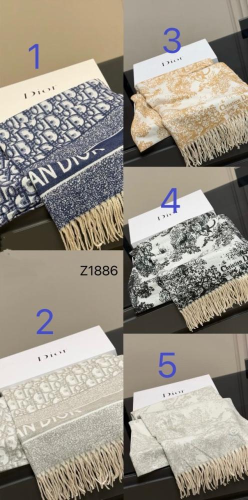 سكارف ماركة Dior