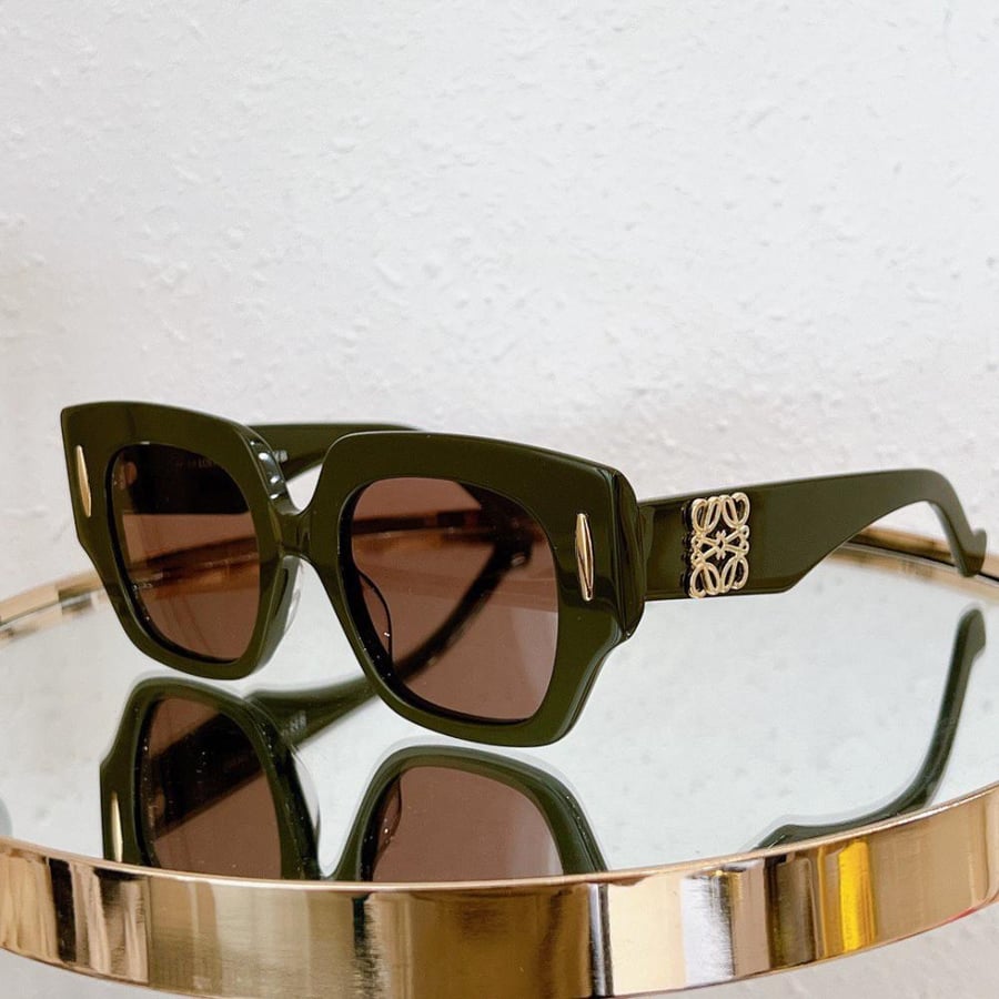 نظاره ماركة ‏Loewe