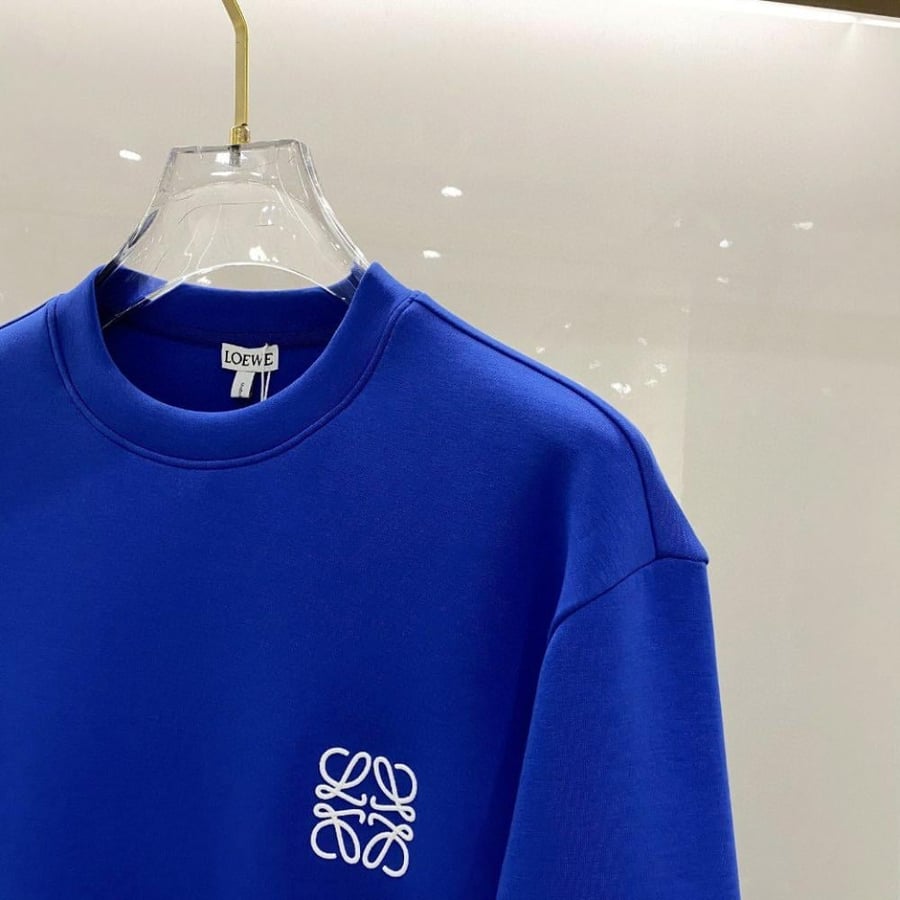 سويت شيرت ماركة Loewe