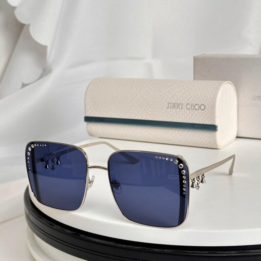 نظاره ماركة jimmychoo