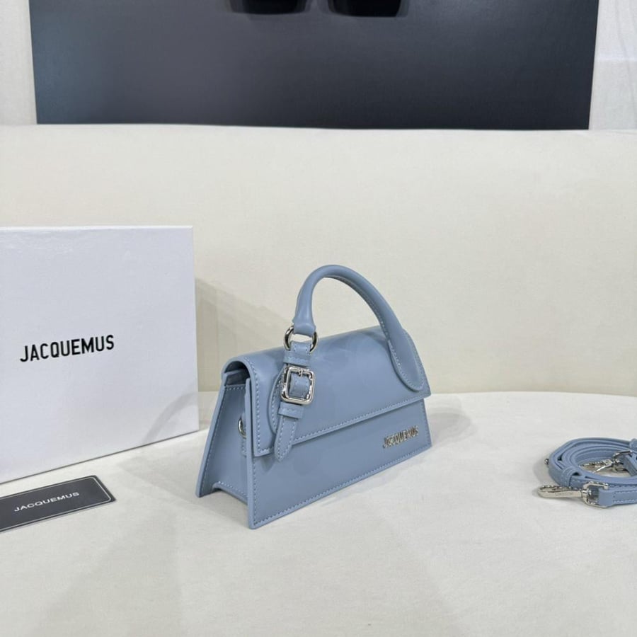 شنطة نسائية ماركة ‏JACQUEMUS