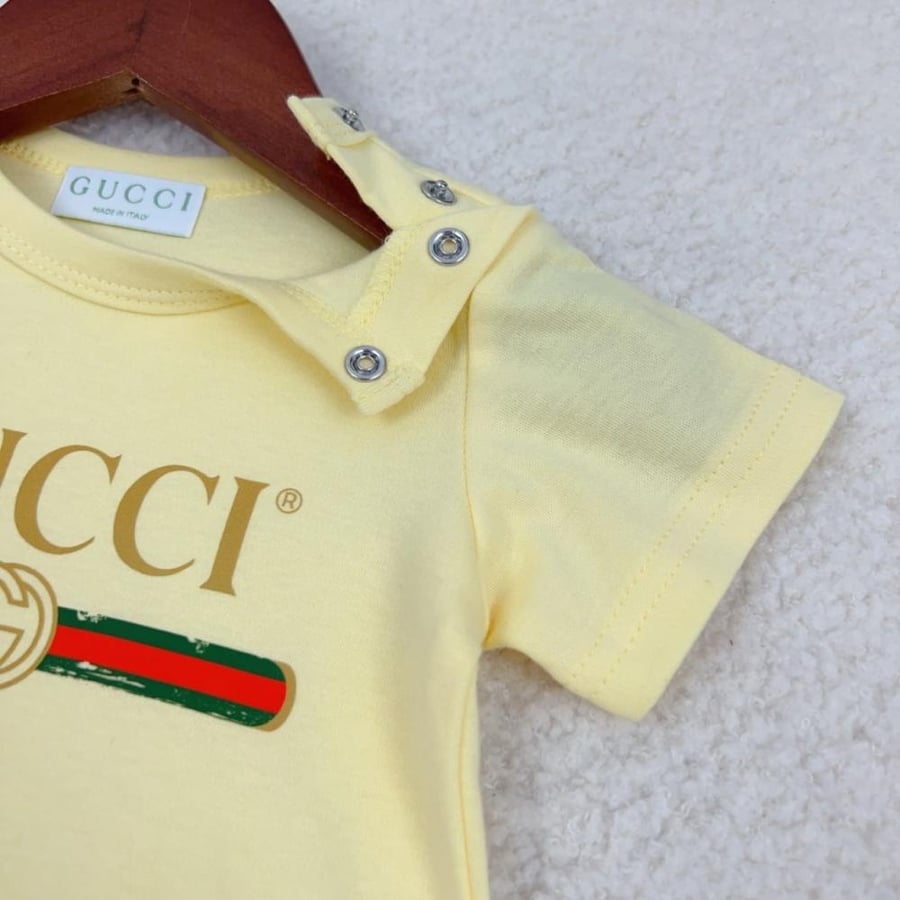 تي شيرت مواليد ماركة Gucci & Fendi & Chanel