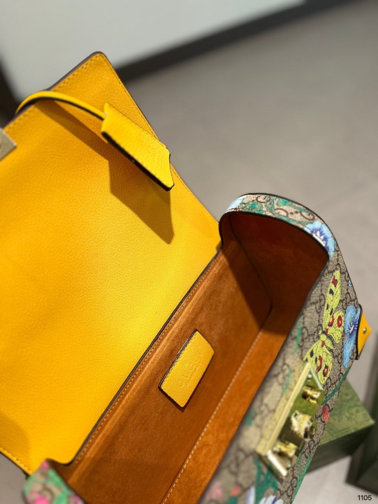 شنطة نسائية ماركة Gucci