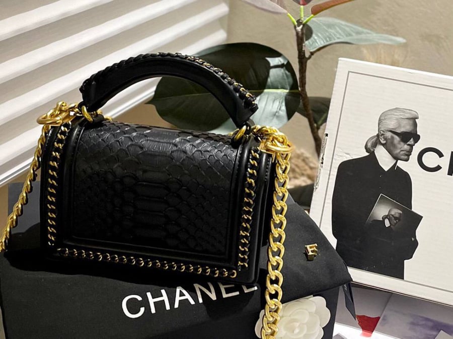 شنطة نسائية ماركة Chanel