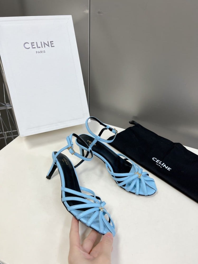 حذاء نسائي ماركة Celine