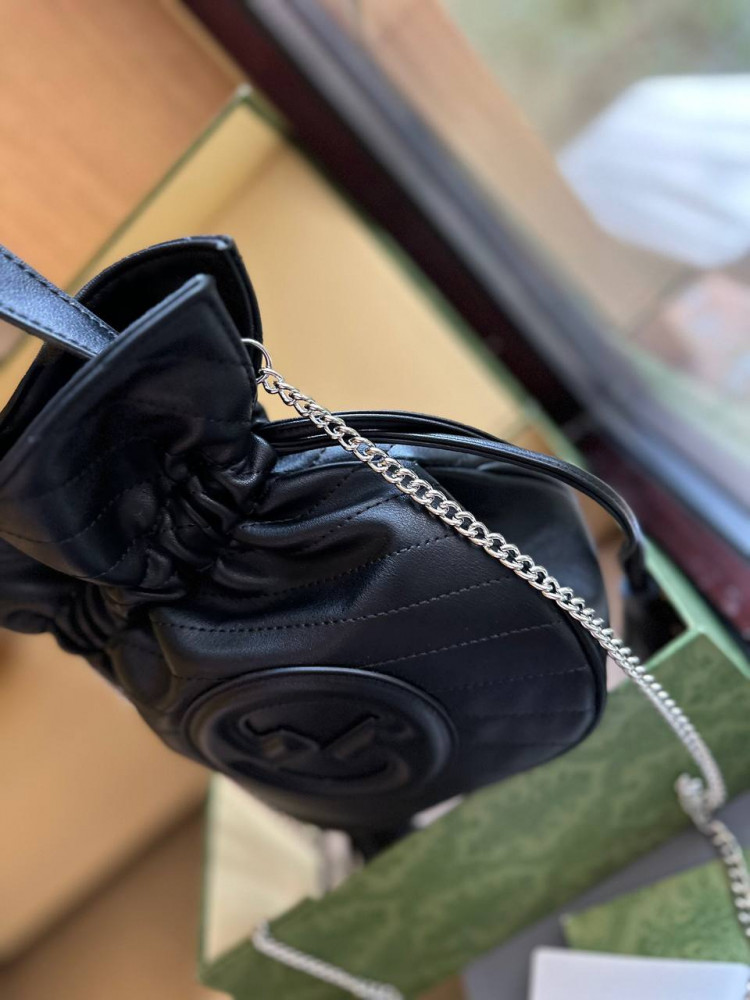 شنطة نسائية ماركة Gucci
