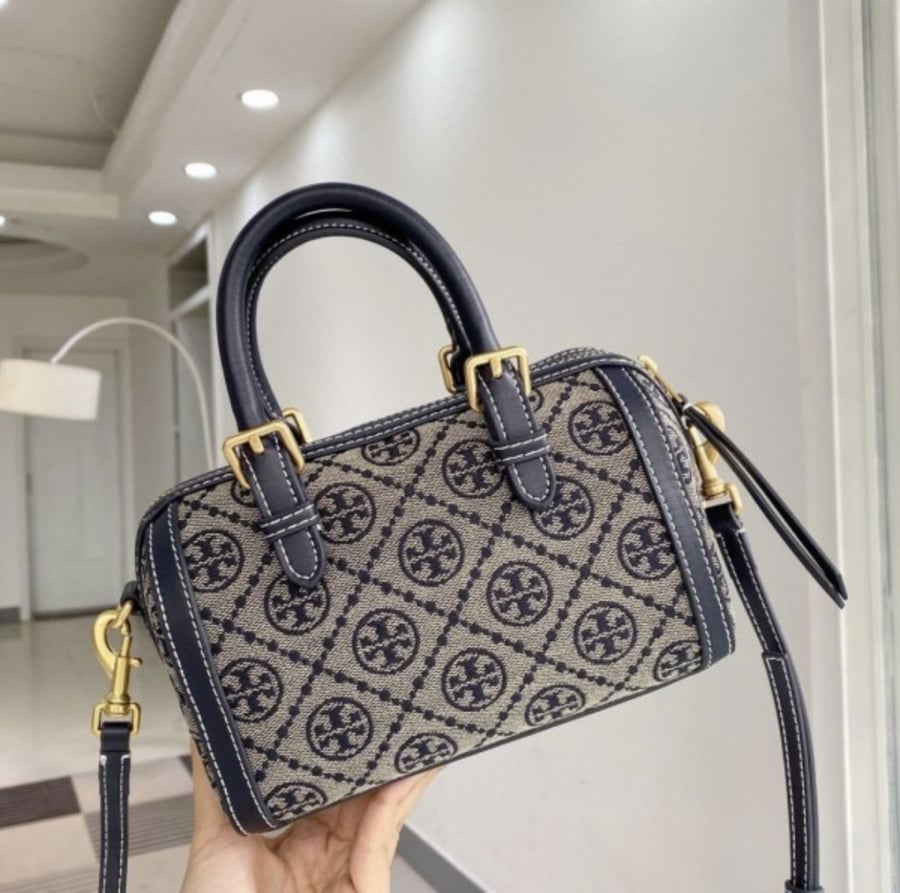 شنطة نسائية ماركة ‏Tory burch