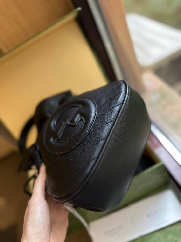 شنطة نسائية ماركة Gucci