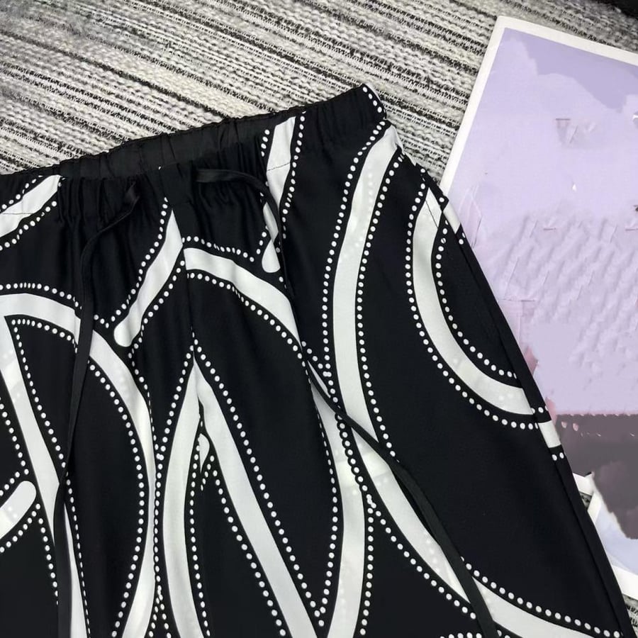 بنطال نسائي ماركة Loewe
