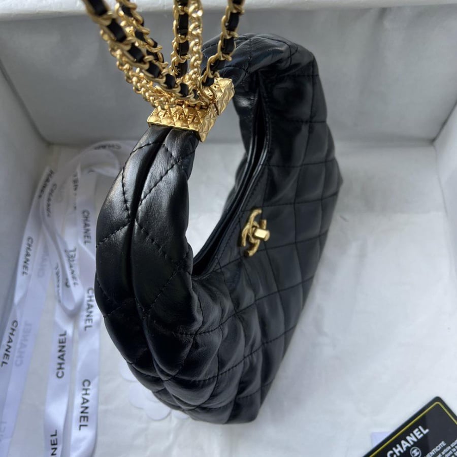 شنطة نسائية ماركة ‏Chanel