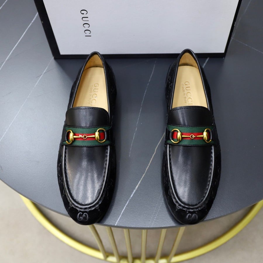 حذاء رجالي ماركة ‏Gucci