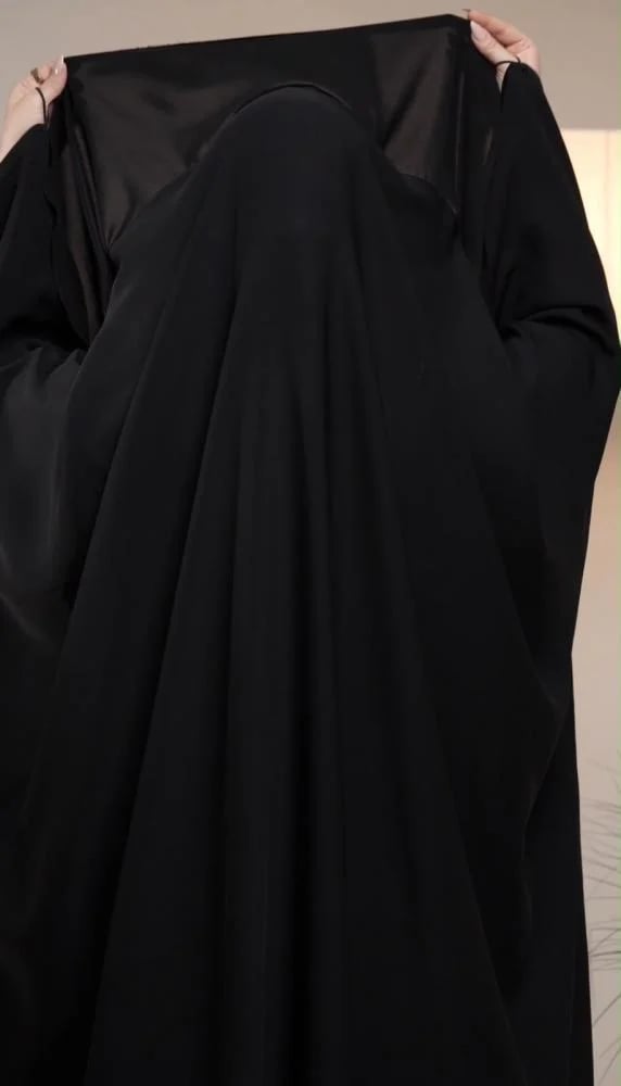عباية رأس بغشوة
