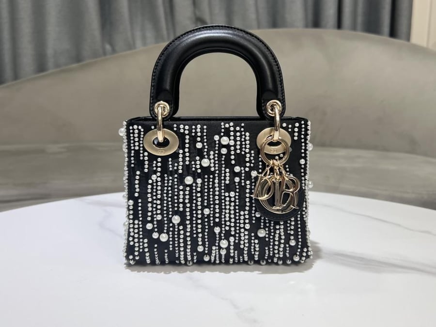 Dior Lady D 17 x 15 x 7cm