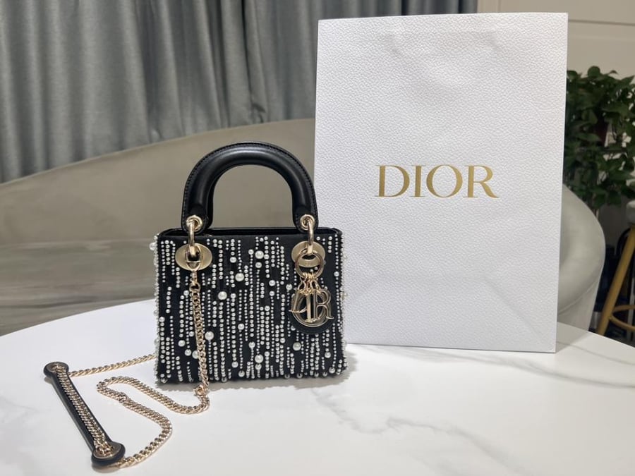 Dior Lady D 17 x 15 x 7cm