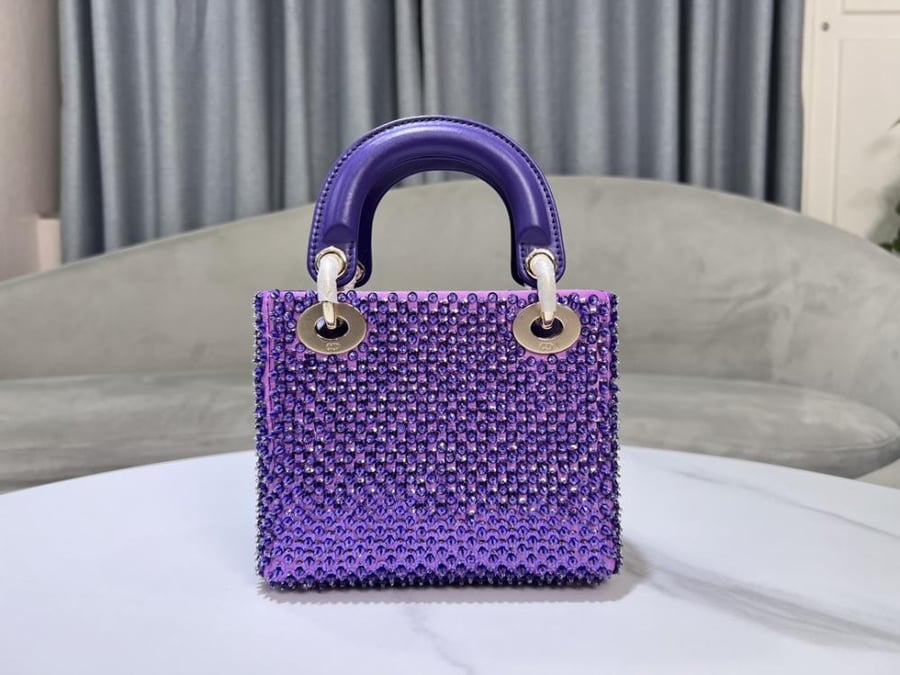 Dior Lady  17 x 15 x 7cm