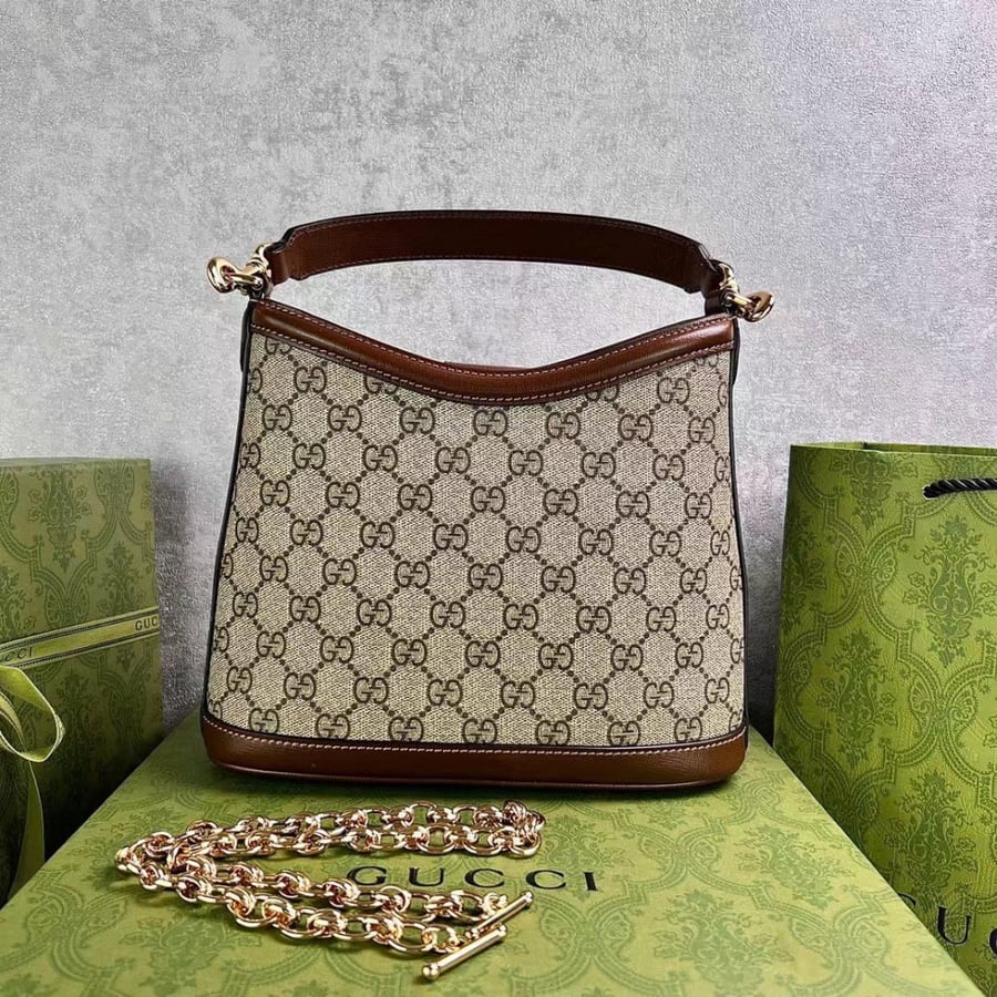 Gucci retro
