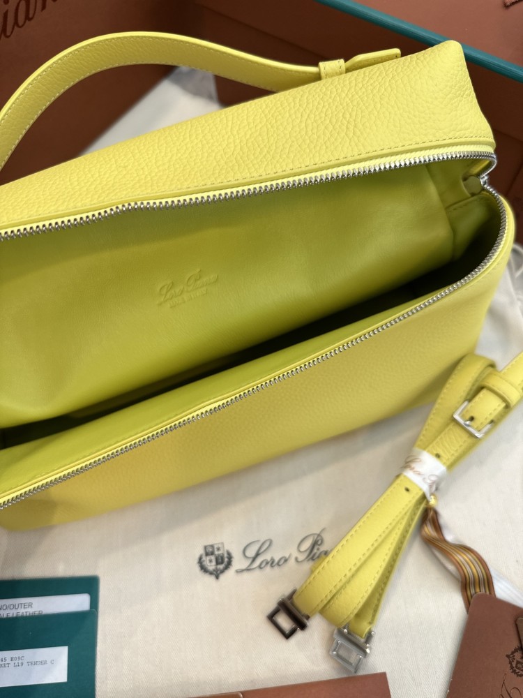 Loro Piana Extra Poket  16*27*10