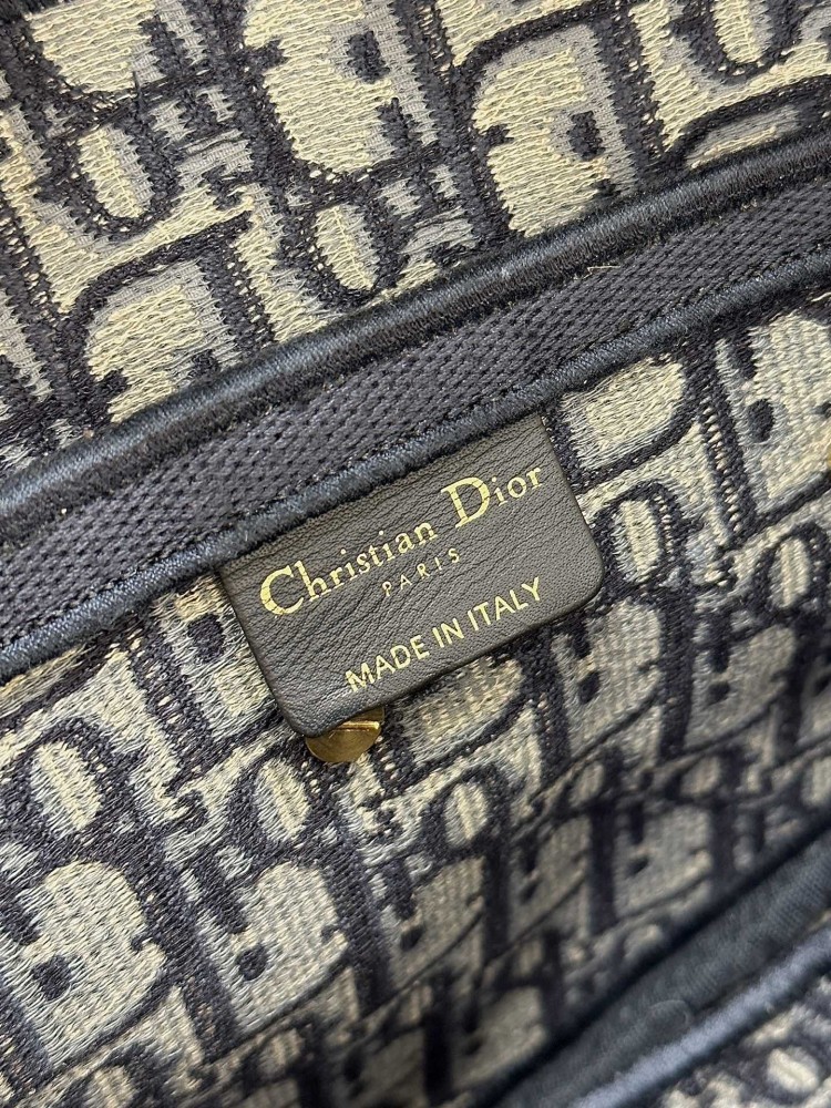 Dior 25.5×20×6.5cm
