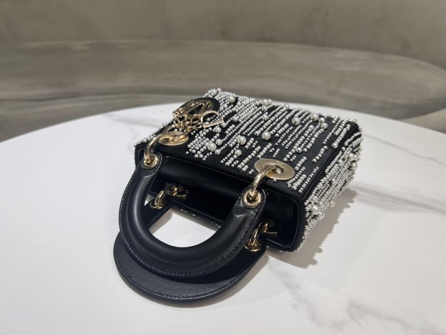 Dior Lady D 17 x 15 x 7cm