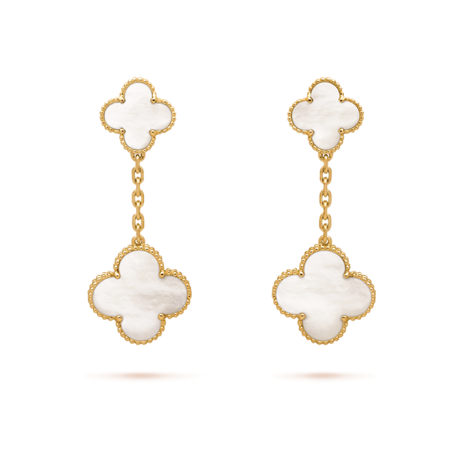 طقم "Sweet Hearts" من "Van Cleef & Arpels" مكون من قطعتين [ أقراط + قلادة ]