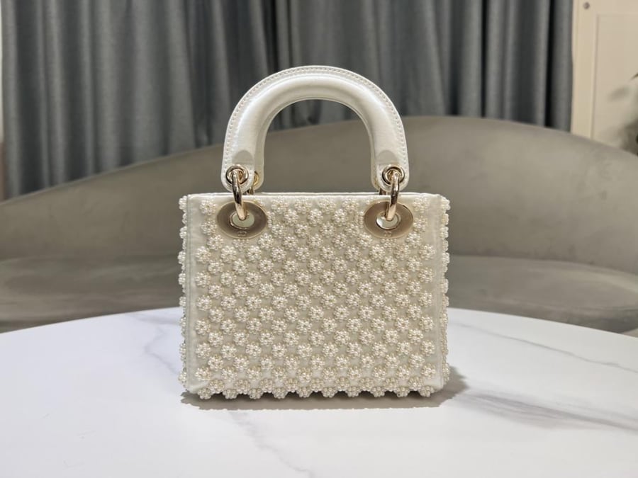 Dior Lady D 17 x 15 x 7cm