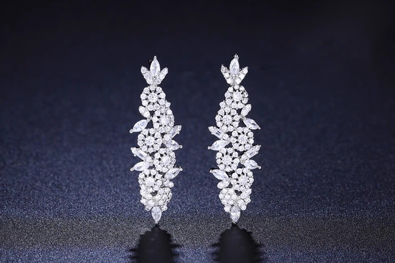 Zirconia Necklace and Earrings Set
