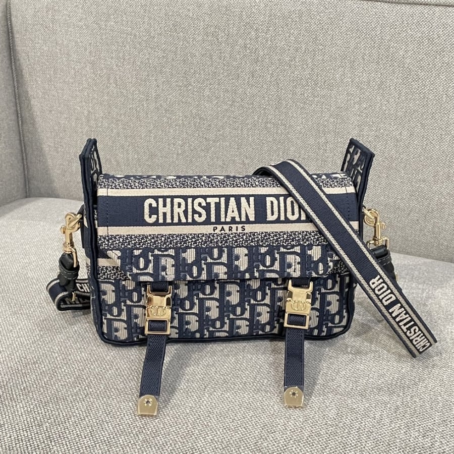 Dior 23*15*8cm