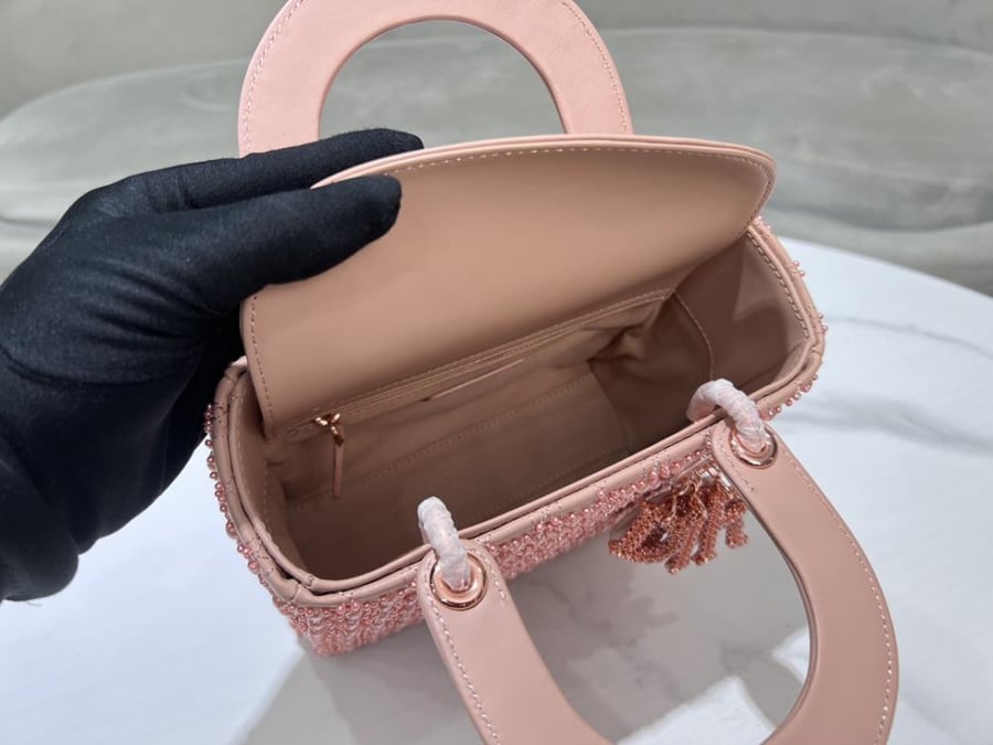Dior Lady 20 x 16.5 x 8cm