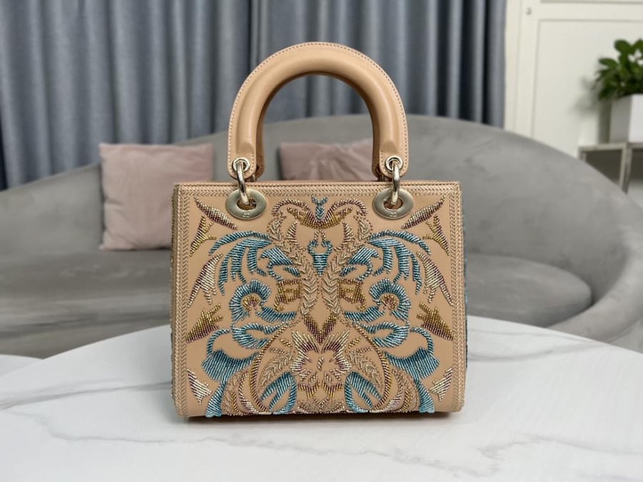Dior Lady 24 x 20 x 11cm