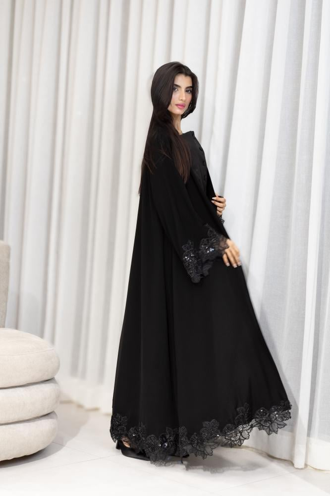 عباية تطريز يدوي