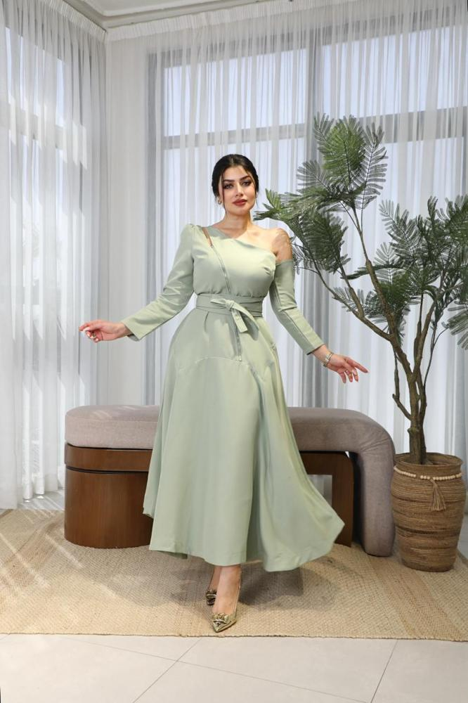 فستان سادة ناعم