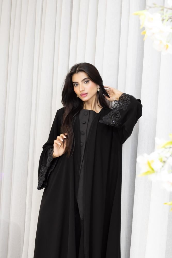 عباية تطريز يدوي