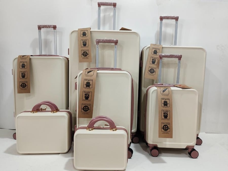 طقم شنط من ٧ قطع