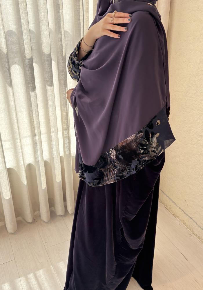 عباية قمرة